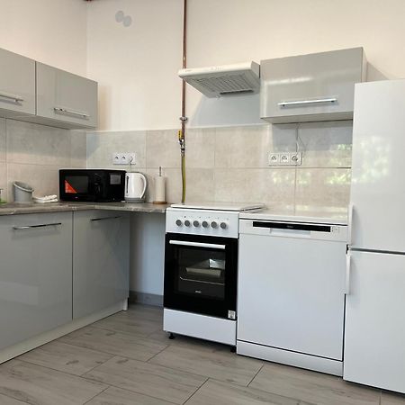 Ferienwohnung Etna 3 Dom Z Parkingiem Rzeszow Morgowa Exterior foto