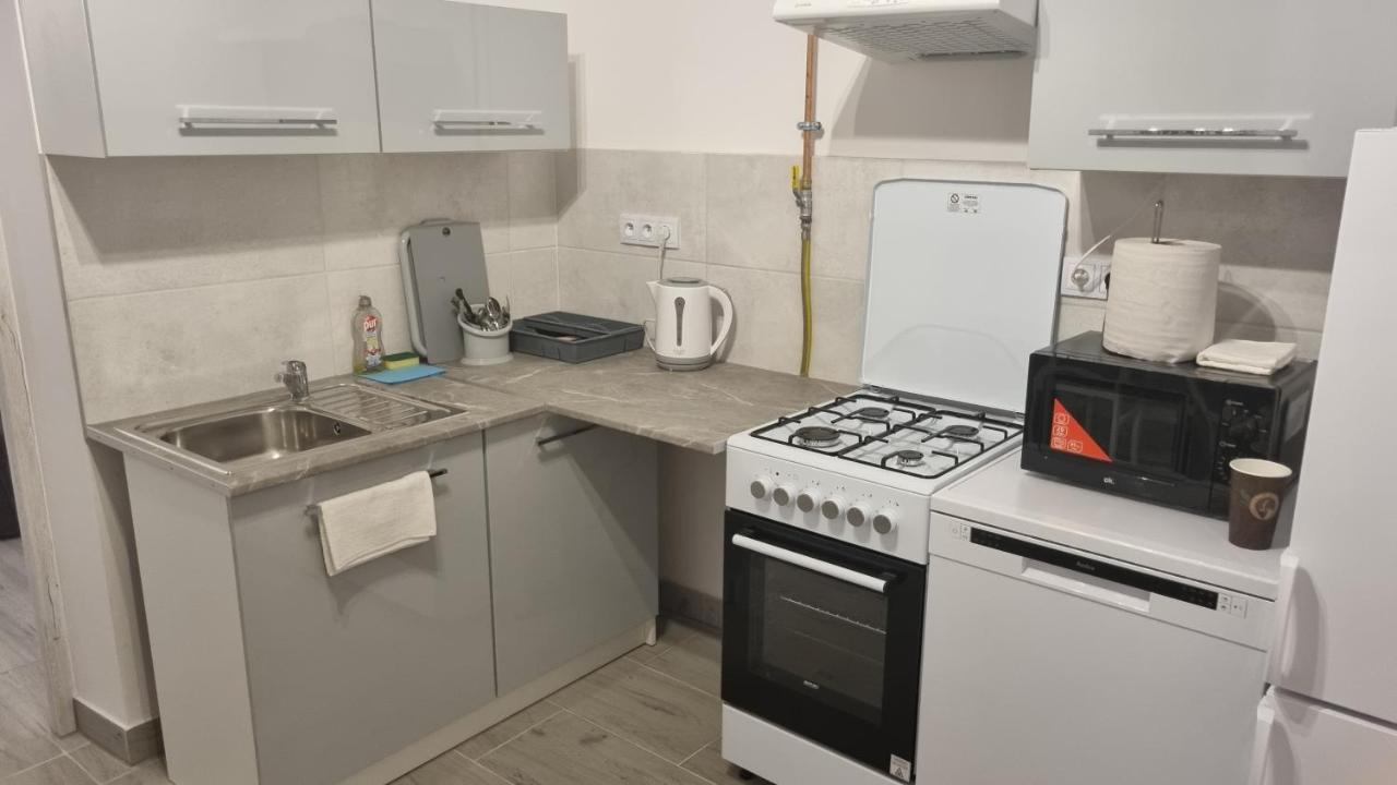 Ferienwohnung Etna 3 Dom Z Parkingiem Rzeszow Morgowa Exterior foto